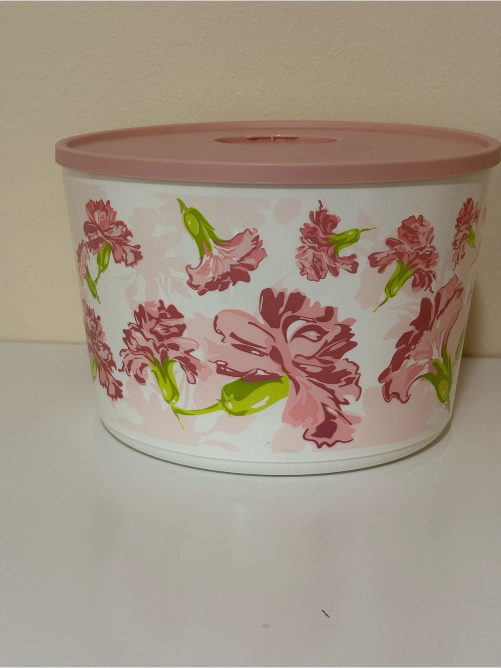 TUPPERWARE SERVING BOWL 6.6L. 28 CUP PINK CARNATION FLOWERS - Picture 13 of 14
